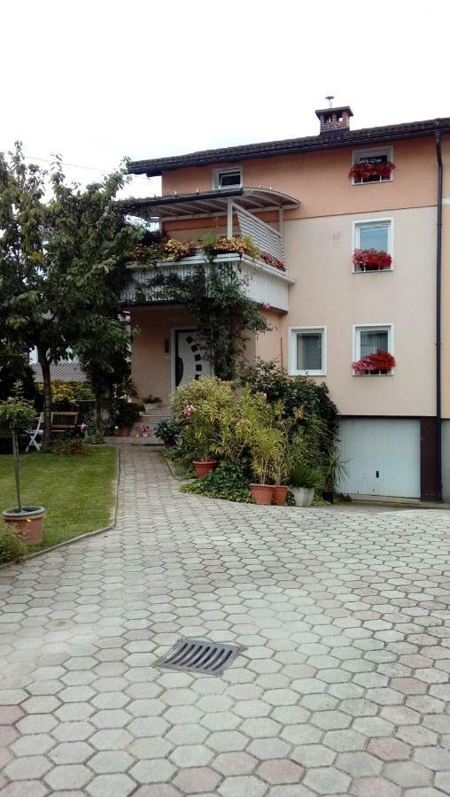 Apartma Meta Radovljica Eksteriør bilde